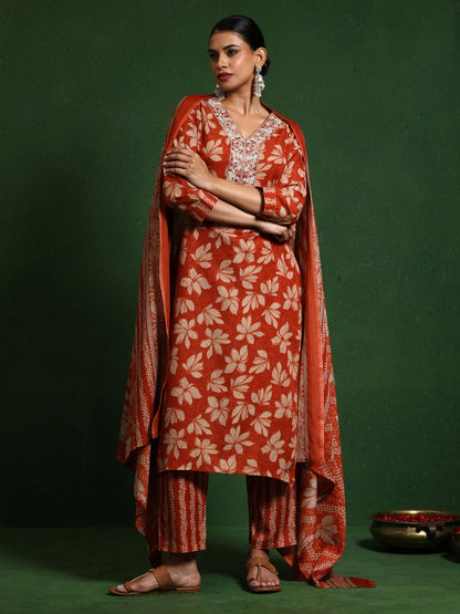 Dhiyona VA Women'sFloral Printed V-Neck Thread Work Kurta With Trousers & Dupatta