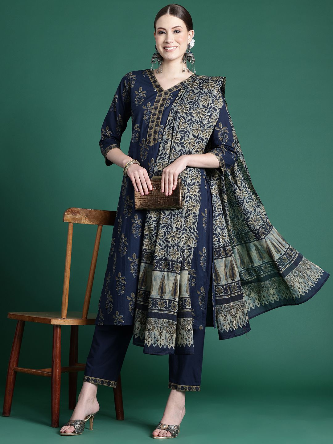 Dhiyona IE Floral Printed Pure Cotton Kurta With Trousers & Dupatta