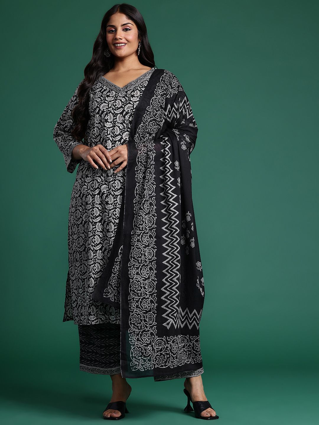 Plus Size Floral Printed Pure Cotton Kurta with Trousers & With Dupatta