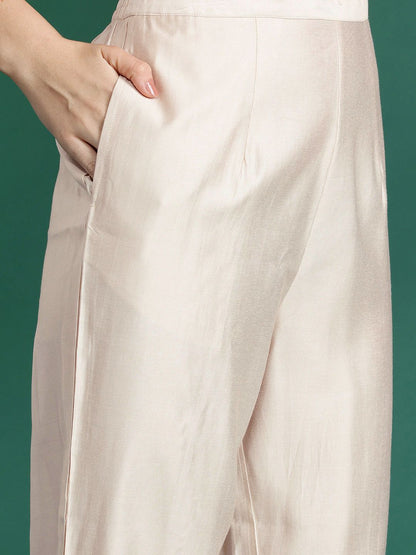 Dhiyona IE Plus Size Ethnic Motifs Embroidered Panelled Liva Kurta Set