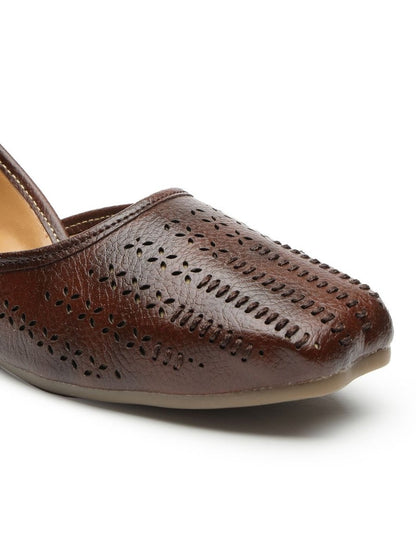 Dhiyona AK Women Slip-on Laser Cut Ballerinas