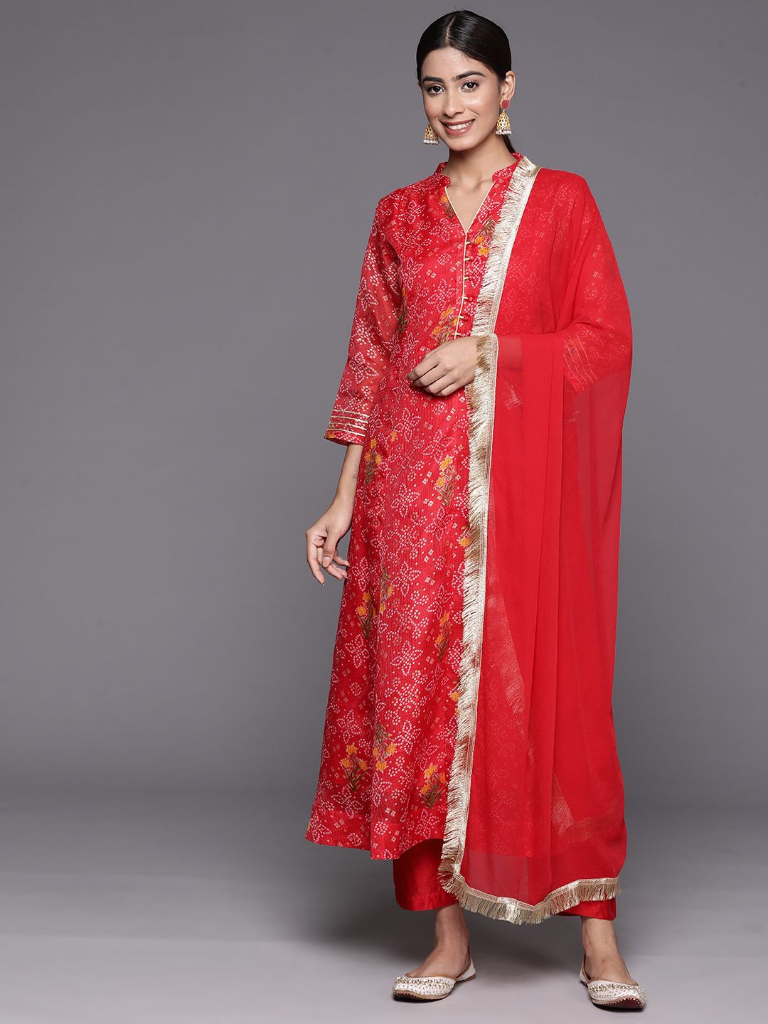 Dhiyona VA Women'sRed Bandhani printed A line Kurta with Trouser and Dupatta