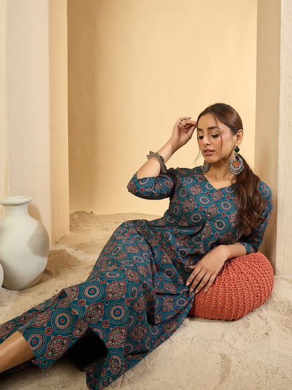 Dhiyona IE Ethnic Motifs Printed V-Neck Pure Cotton A-Line Kurta With Trousers