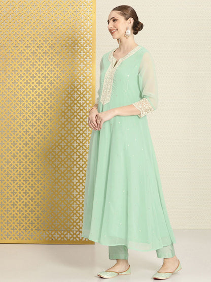 Dhiyona PD Women Women Jashn Embroidered Sequinned Kurta & Trousers With Dupatta