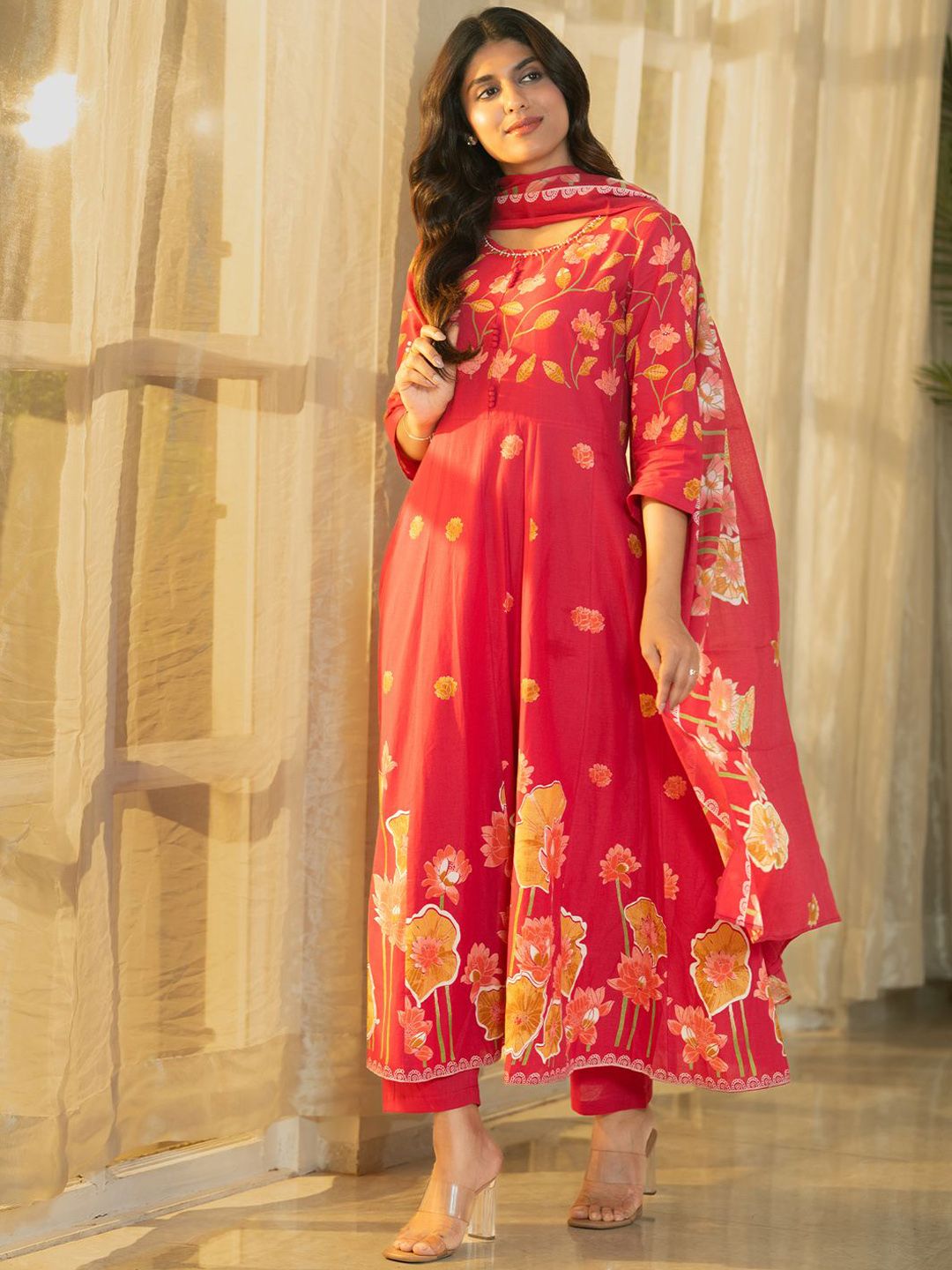 Dhiyona IE Women Floral Printed Cotton Kurta with Pyjama & Dupatta