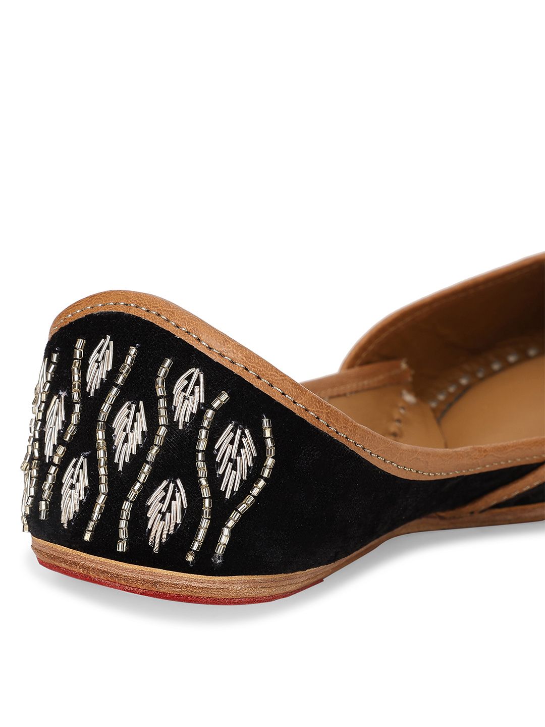 Dhiyona HOP Embellished Ethnic Mojaris