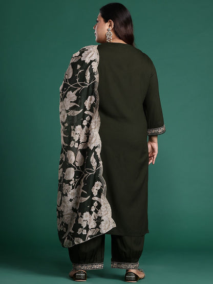 Dhiyona IE Plus Size Floral Embroidered Kurta with Salwar & With Dupatta