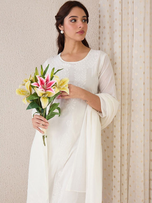 Dhiyona IE Women Floral Embroidered Regular Thread Work Cotton Kurta with Trousers & Dupatta