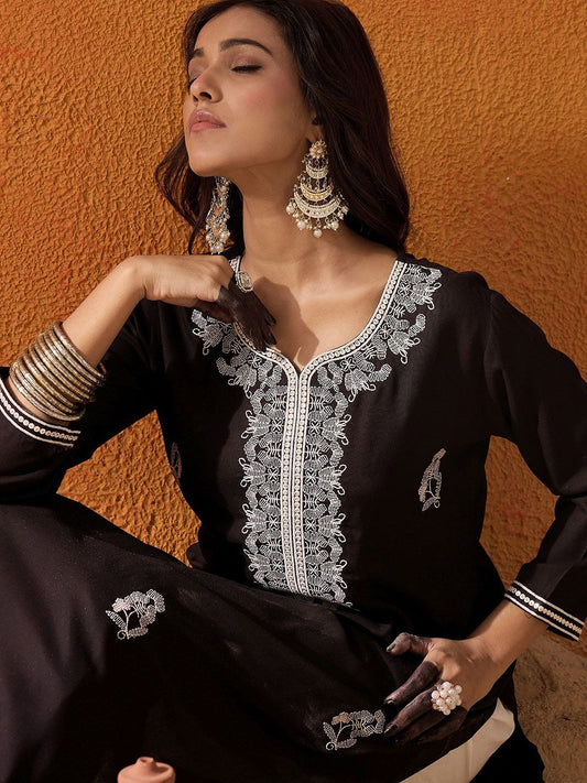 Dhiyona IE Ethnic Motifs Embroidered Straight Kurta