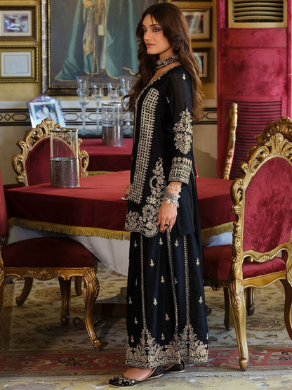 Floral Embroidered Round Neck Chinon Zari Straight Kurta & Palazzos With Dupatta