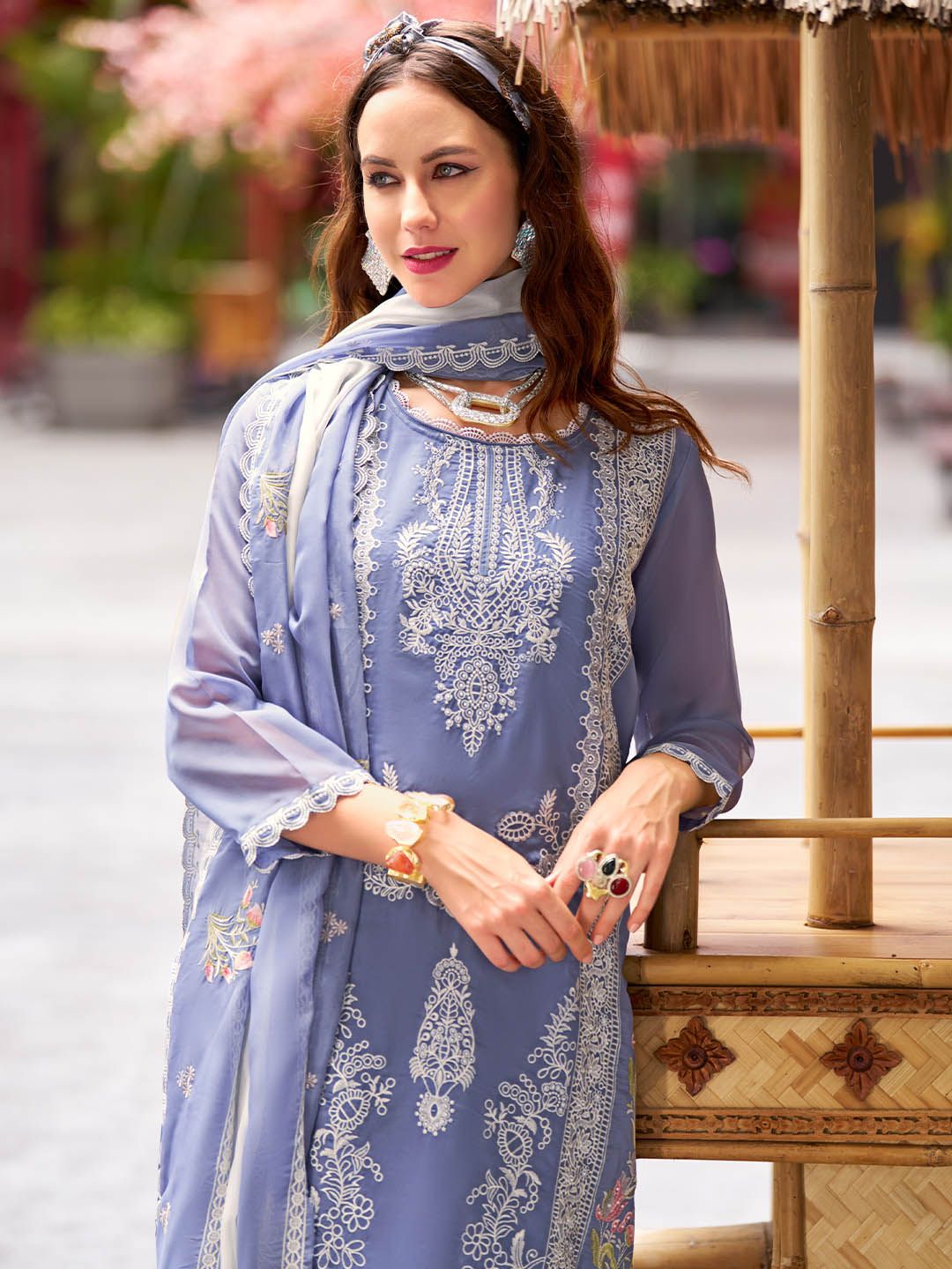 Floral Embroidered Round Neck Thread Work Straight Kurta With Trousers & Dupatta