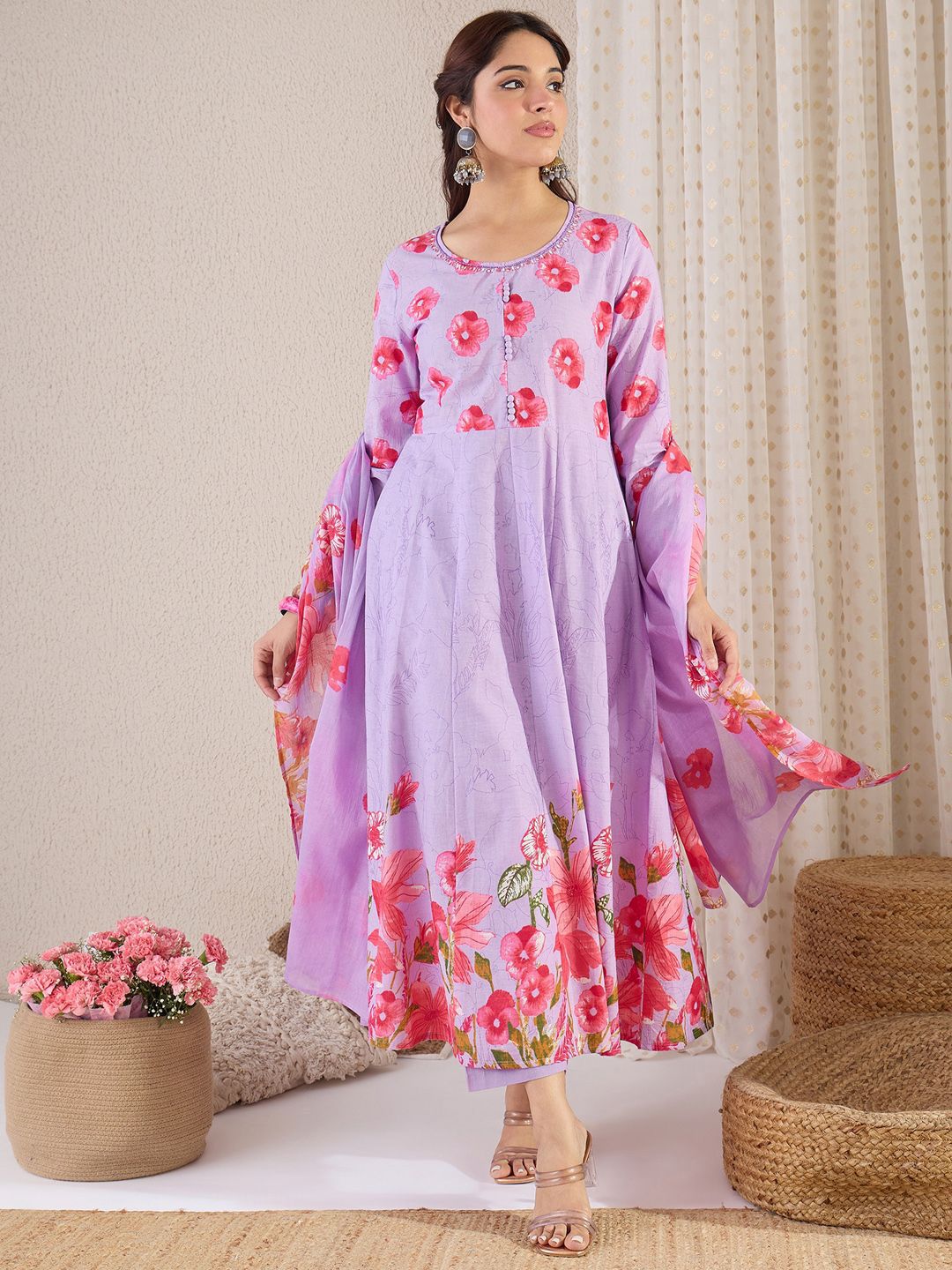 Women Floral Printed Cotton Kurta with Trousers & Dupatta
