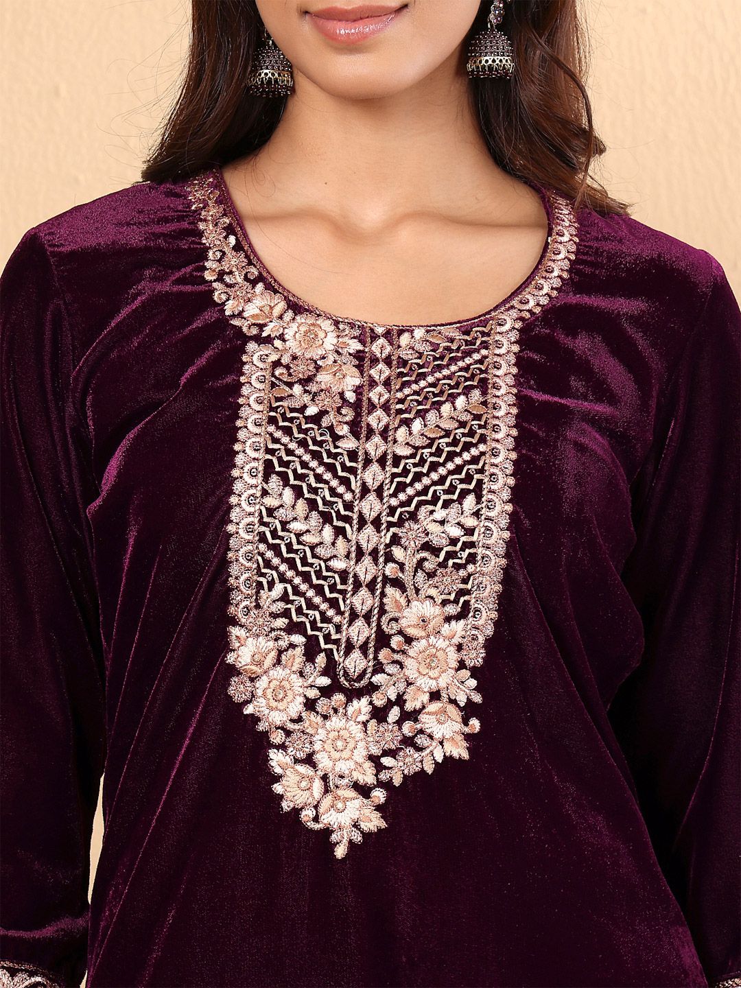 Dhiyona VA Women'sPurple Floral Yoke Design Thread Work Velvet Kurta with Trousers & Dupatta