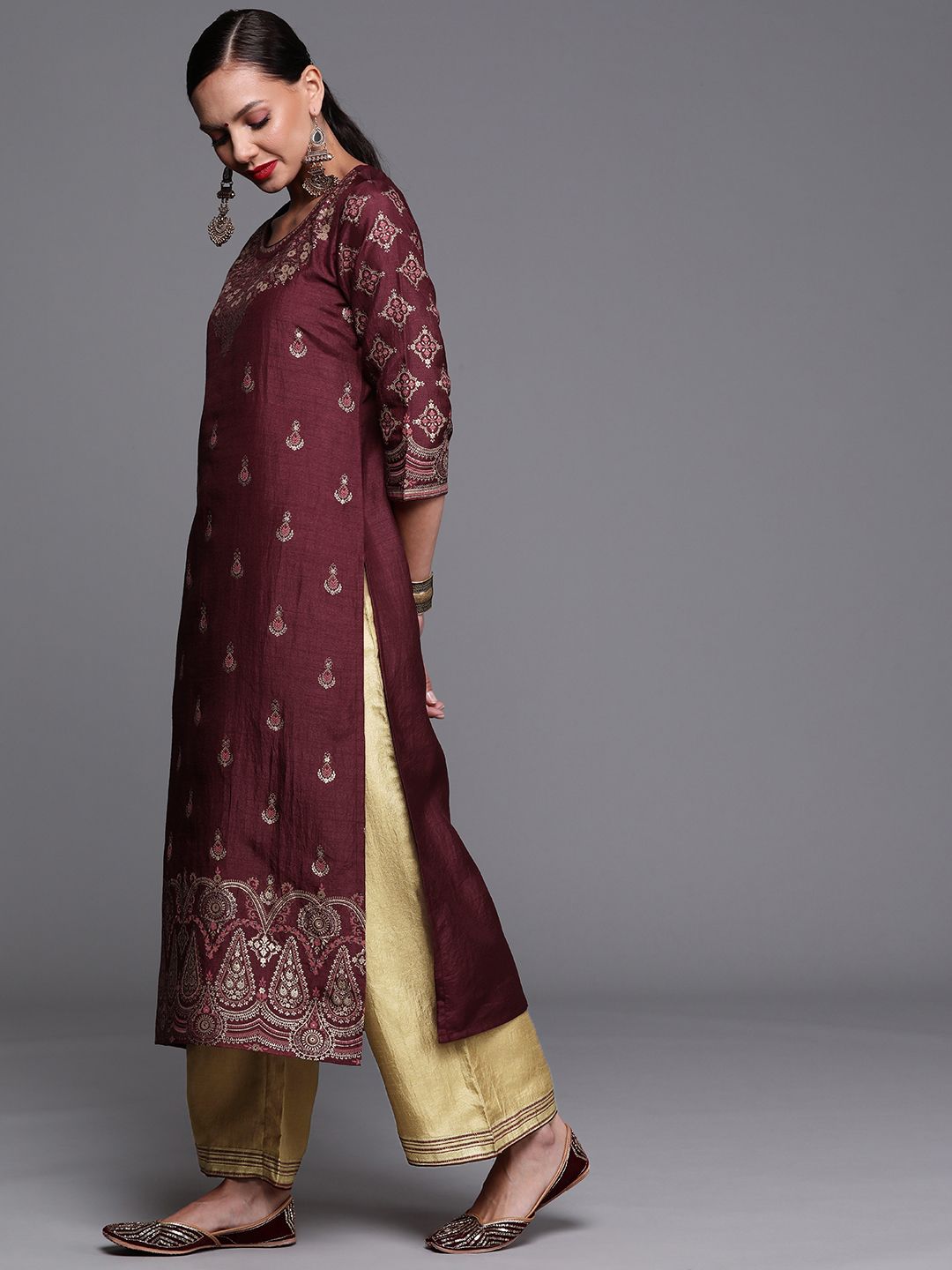 Women Maroon and Gold-Toned Ethnic Motifs Foil Print Kurta with Palazzos