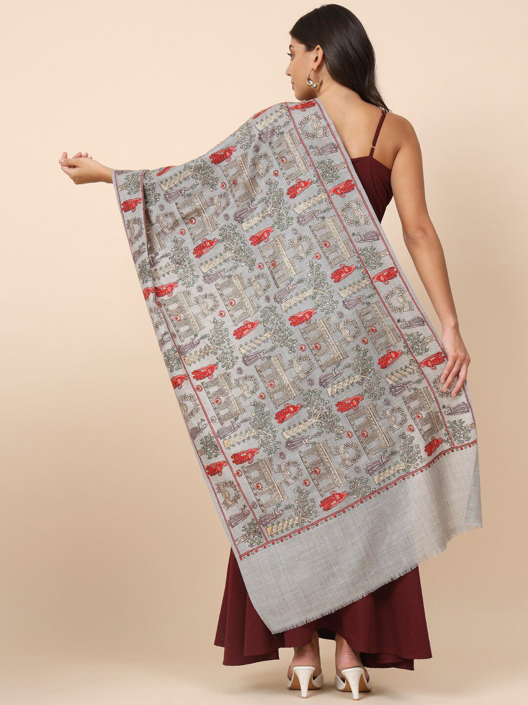 Dhiyona PA Ethnic Motifs Embroidered Woolen Shawl