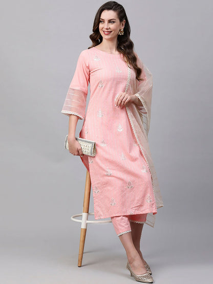 Women Pink & Off White Embroidered Kurta with Trousers & With Dupatta
