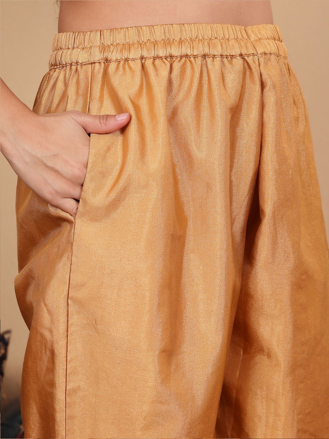 Dhiyona VA Women'sEthnic Motifs Woven Design Sequinned Straight Kurta with Trousers & Dupatta