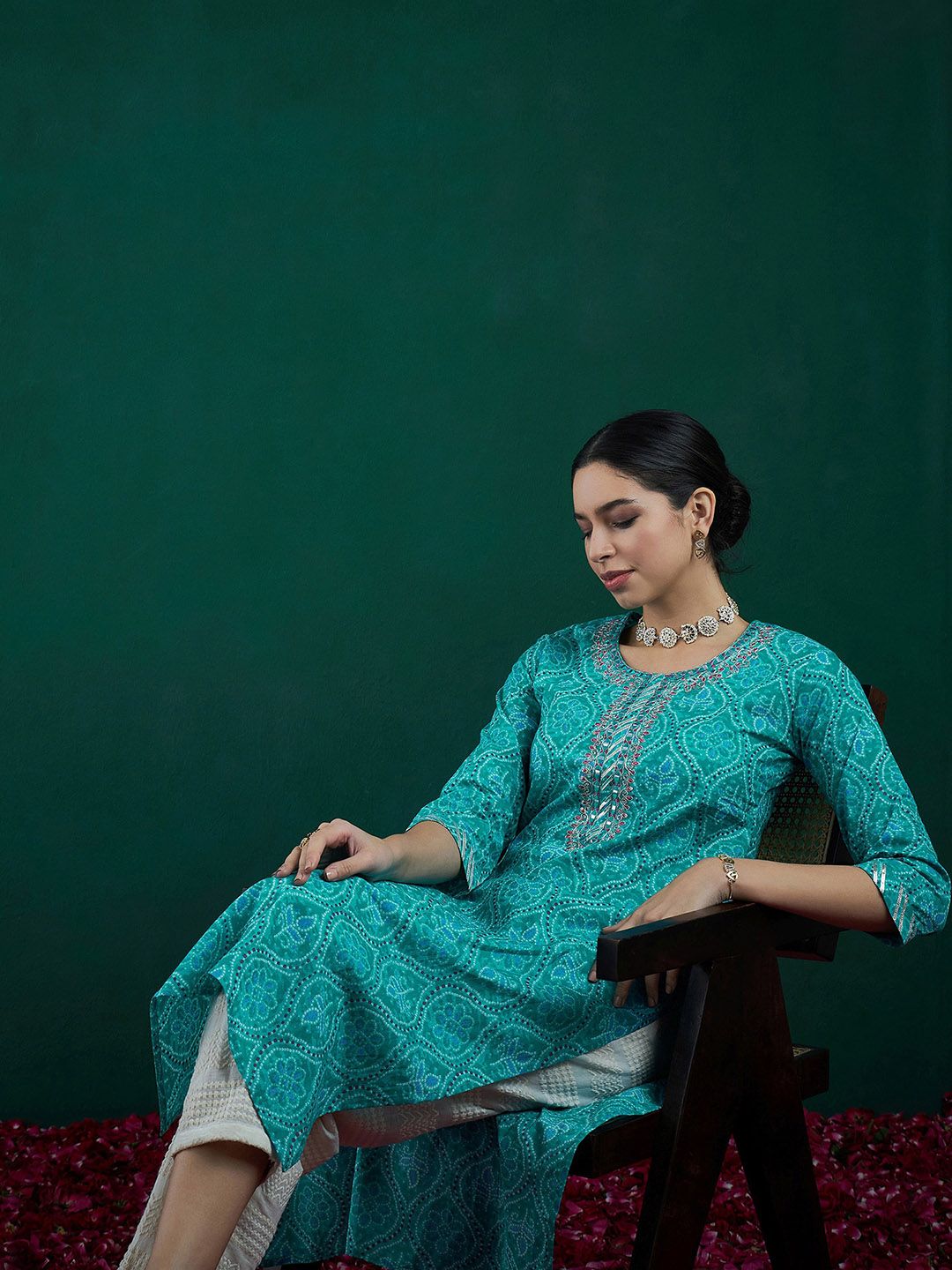 Dhiyona IE Ethnic Motifs Printed Thread Work Cotton Straight Kurta