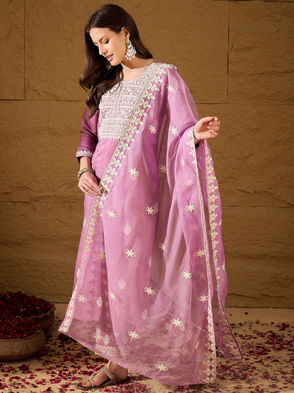 Dhiyona PD Women Embroidered Thread Work Straight Kurta With Trousers And Dupatta