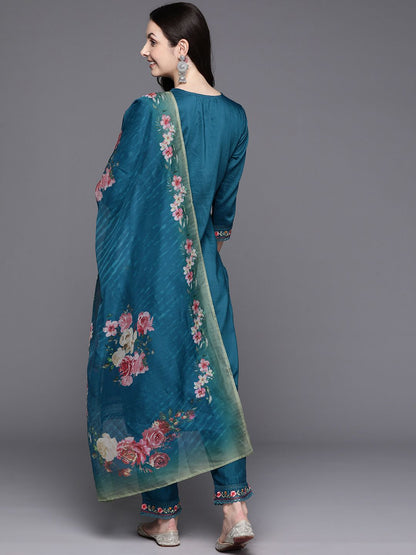 Women Floral Embroidered Regular Thread Work Kurta with Trousers & With Dupatta