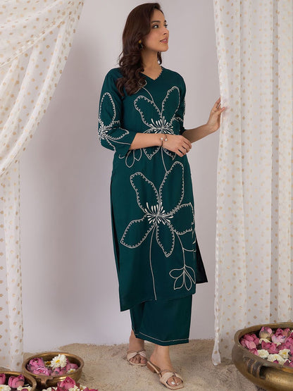 Dhiyona IE Embroidered V-Neck Tunic With Trouser