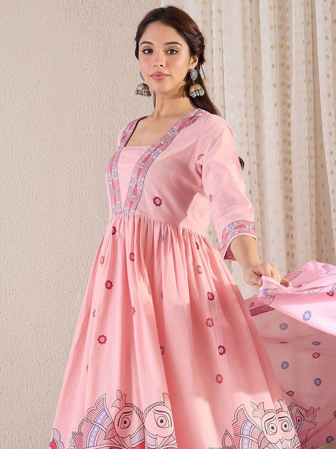 Women Floral Printed Pleated Pure Cotton Kurta with Trousers & With Dupatta