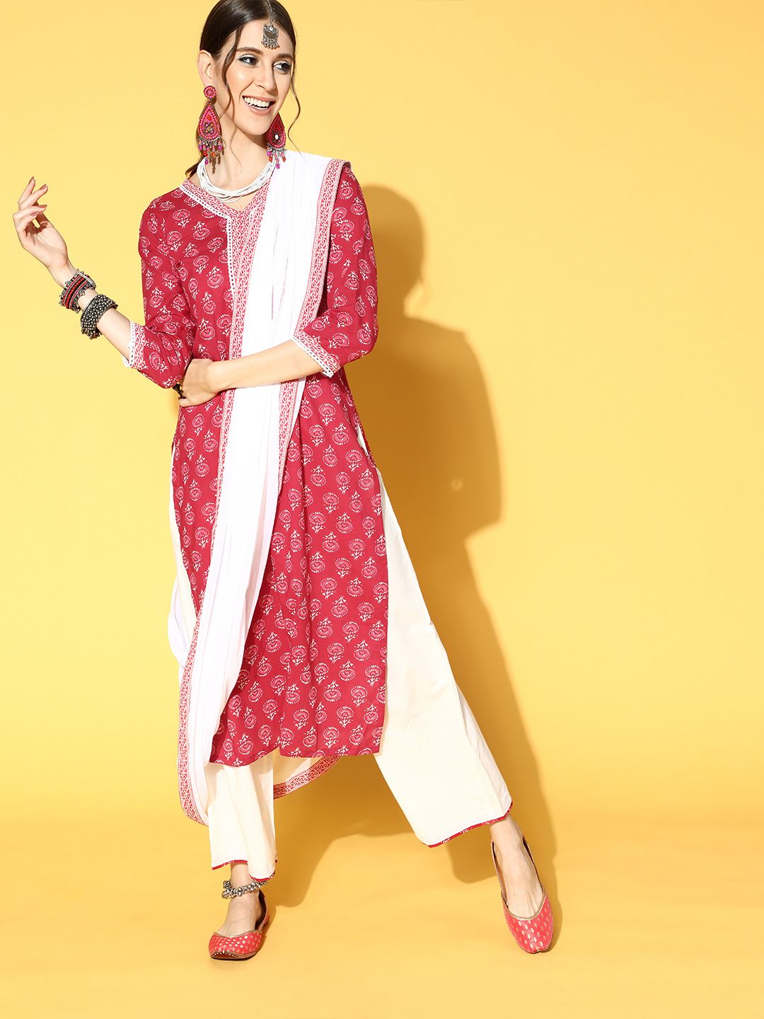 Women Red Floral Printed Regular Kurta with Palazzos & With Dupatta