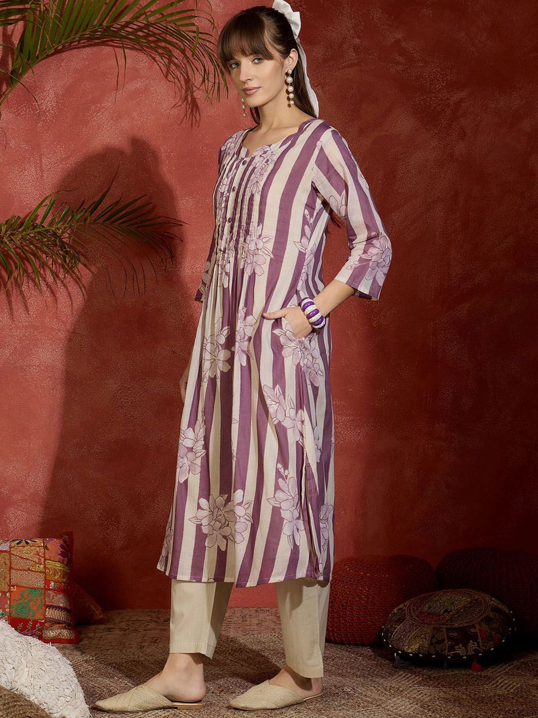Women Floral Printed Regular Pure Cotton Kurta with Trousers