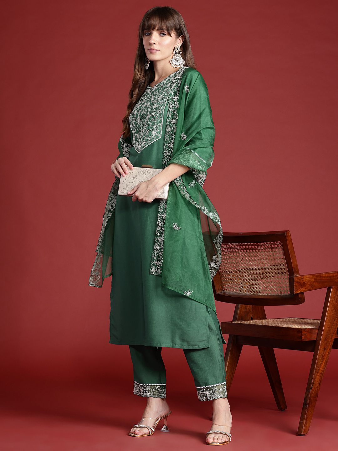 Dhiyona IE Ethnic Motifs Embroidered Aari Work Kurta with Trousers & Dupatta