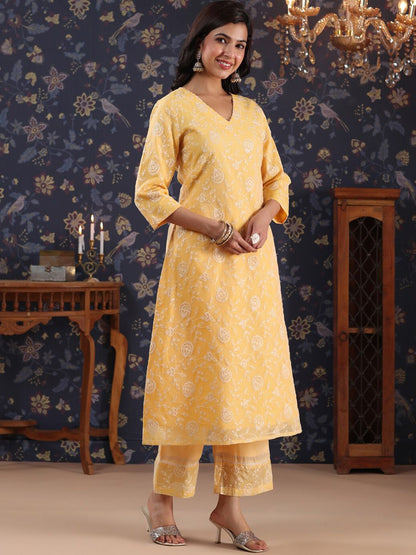 Dhiyona PD Women Ethnic Floral Embroidered Sequined Kurta With Palazzos