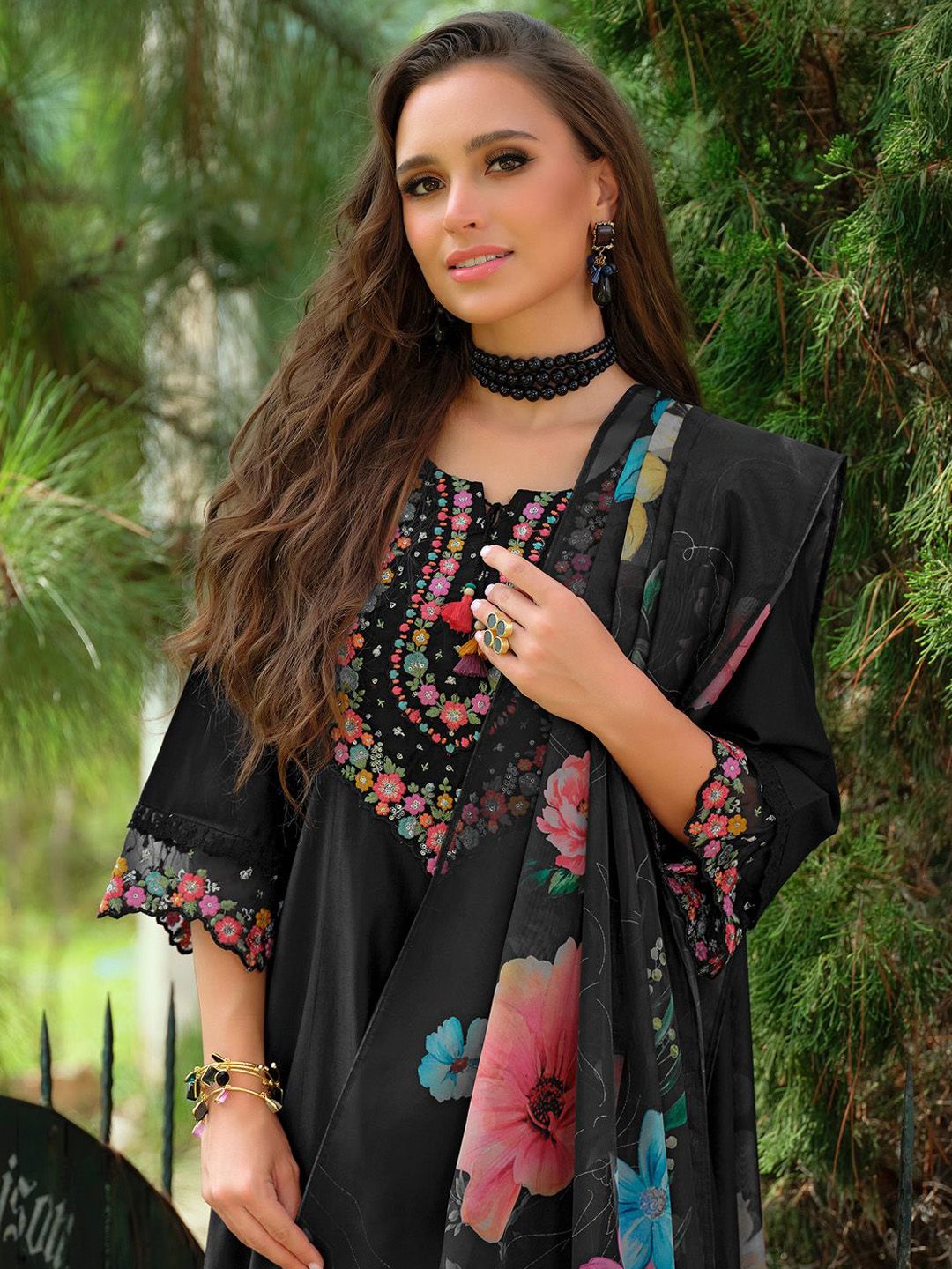 Dhiyona IE Floral Embroidered Tieup Neck Liva A-Line Kurta With Trousers & Dupatta