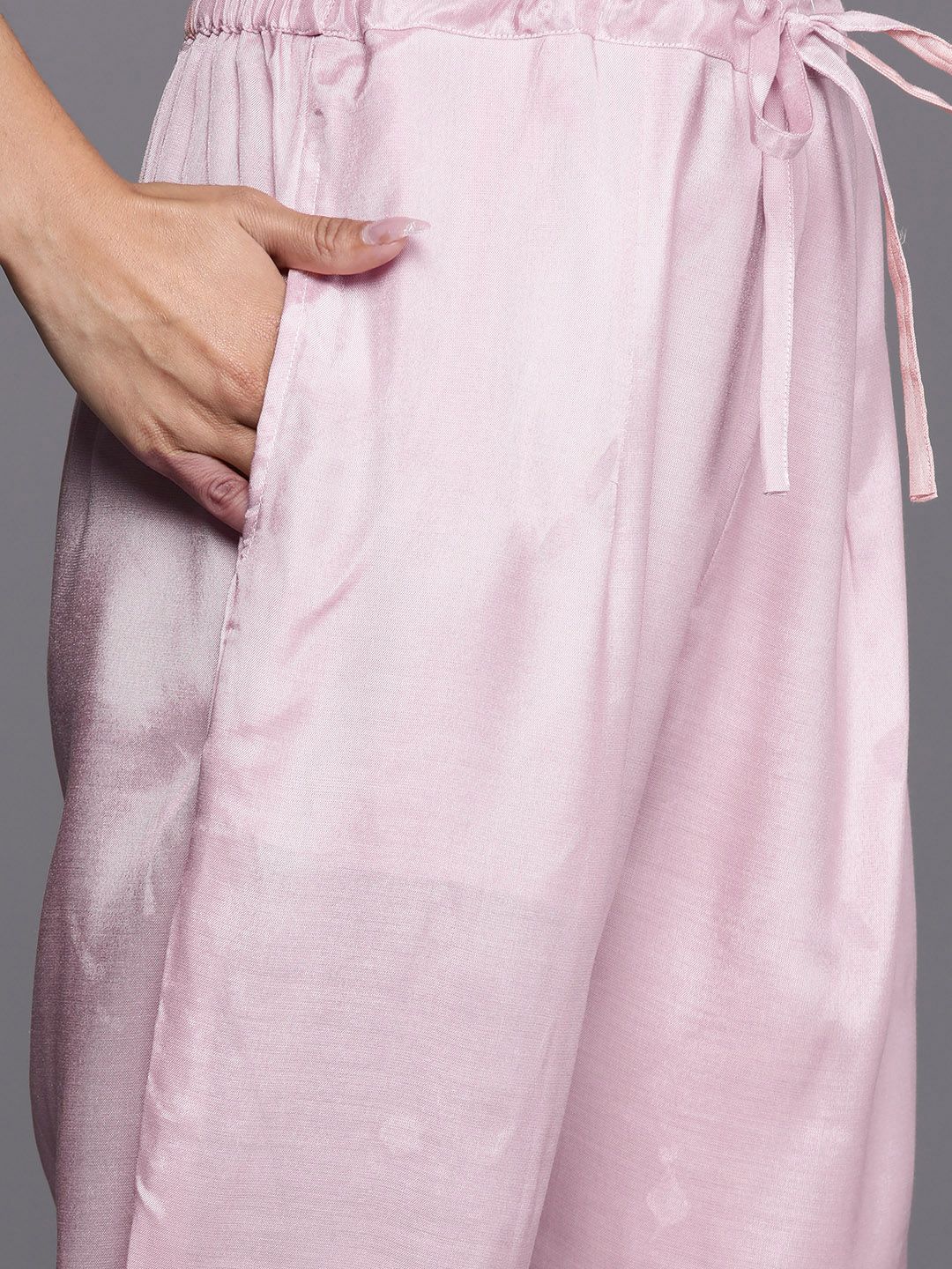 Women Embroidered Regular Thread Work Kurta with Trousers & Dupatta