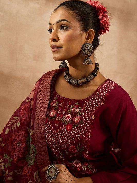 Dhiyona IE Women Floral Embroidered Regular Thread Work Kurta with Trousers & With Dupatta