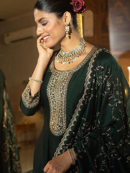 Ethnic Motifs Embroidered Regular Anarkali Kurta With Trousers & Dupatta