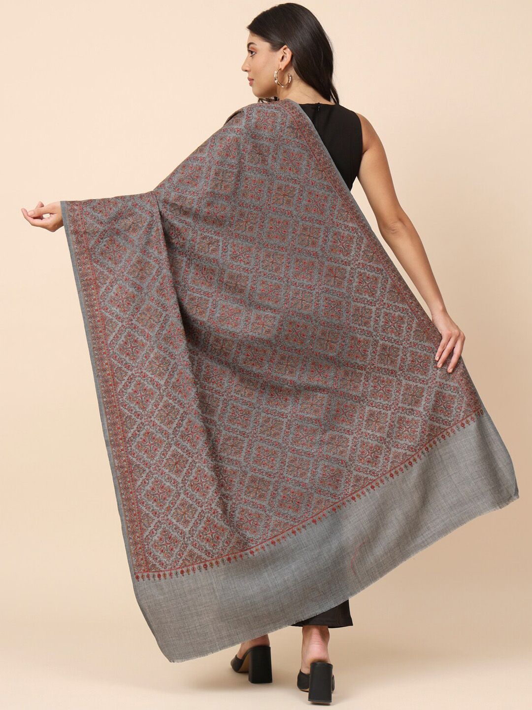 Dhiyona PA Ethnic Motifs Embroidered Pure Woolen Shawl