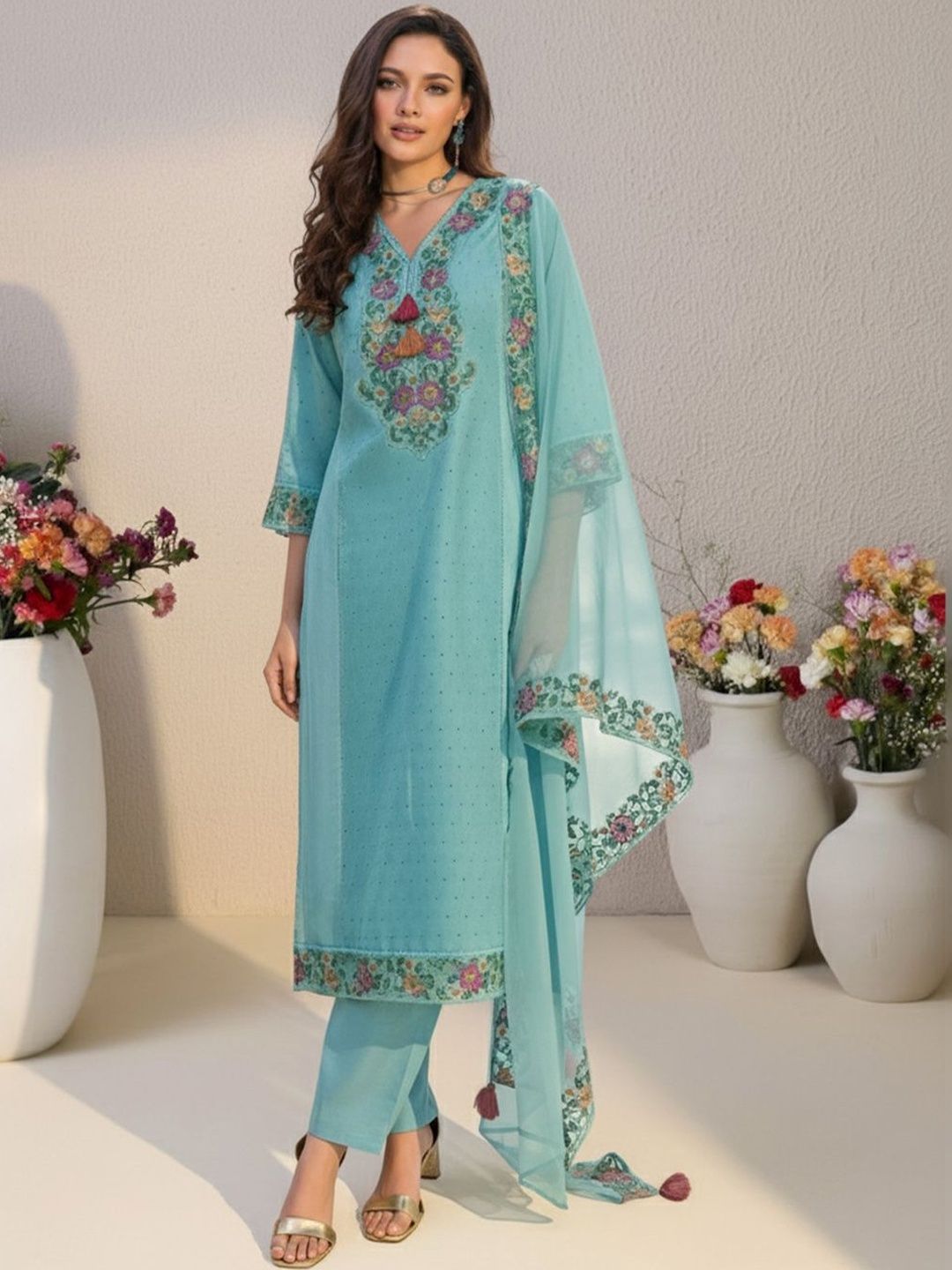 Dhiyona IE Women Floral Embroidered Regular Thread Work Pure Cotton Kurta with Trousers & With Dupatta