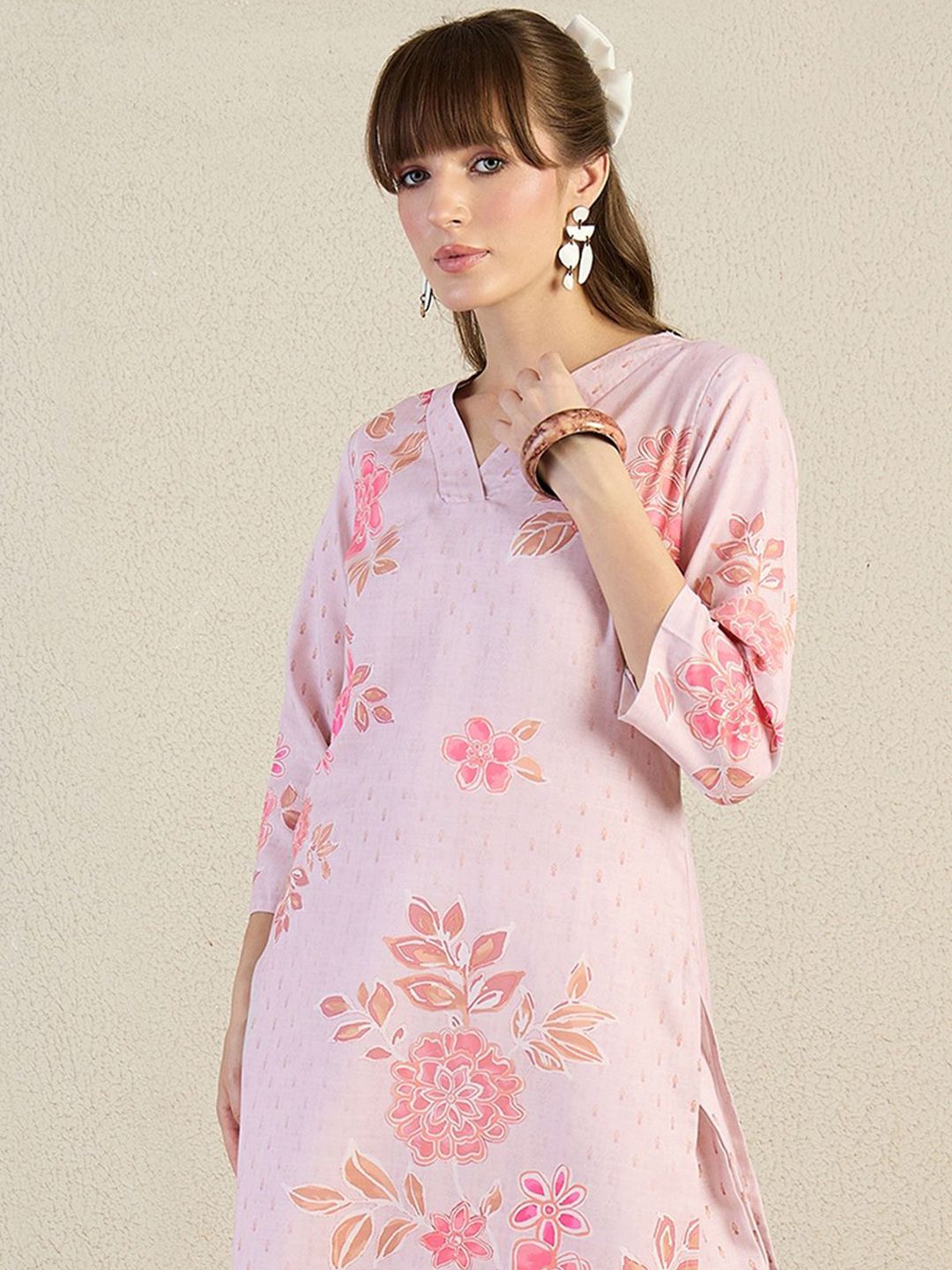 Dhiyona IE Printed V-Neck Top With Trousers Co-Ords