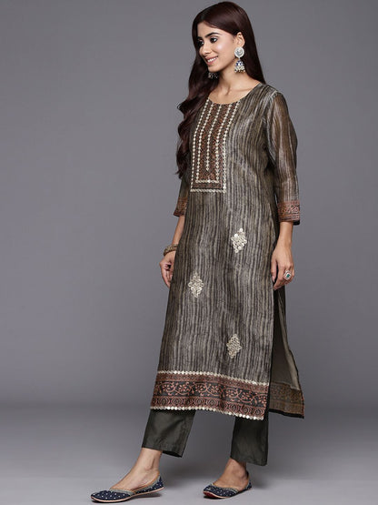 Dhiyona VA Women'sEthnic Motifs Printed Chanderi Silk Gotta Patti Work Kurta & Trousers With Dupatta
