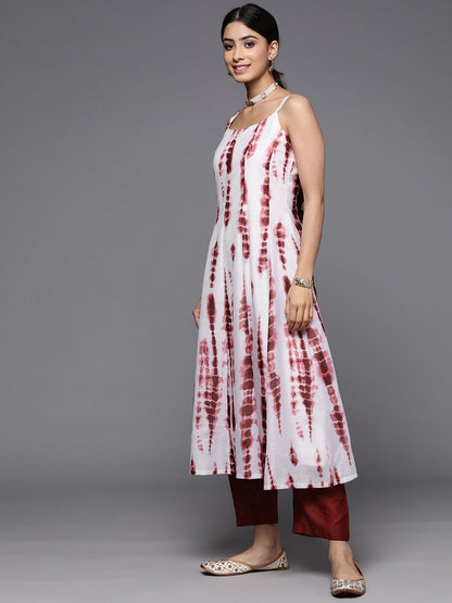 Dhiyona VA Women'sDyed Anarkali Kurta With Trousers & With Dupatta
