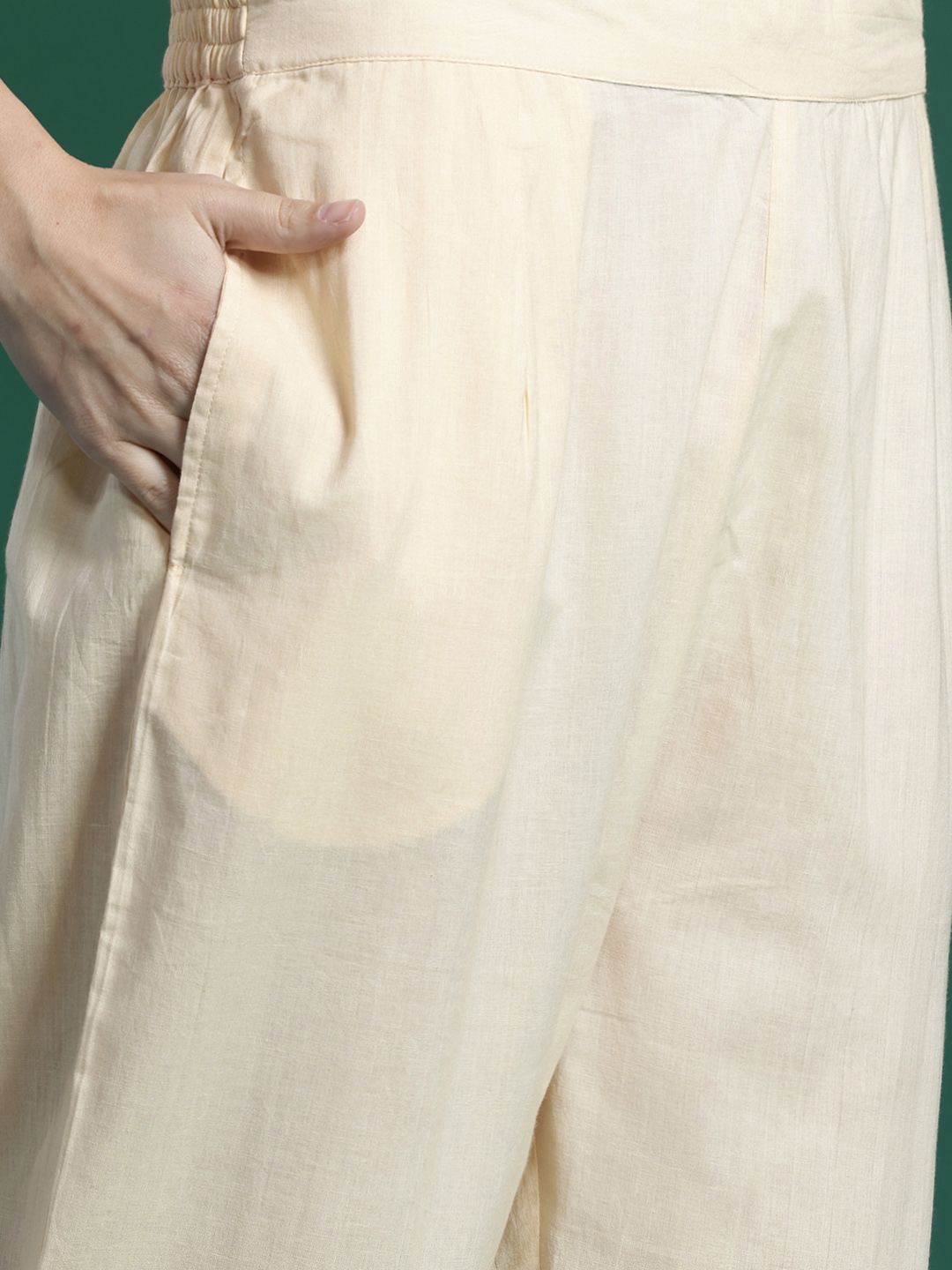 Dhiyona IE Floral Printed Regular Pure Cotton Kurta with Trousers & Dupatta