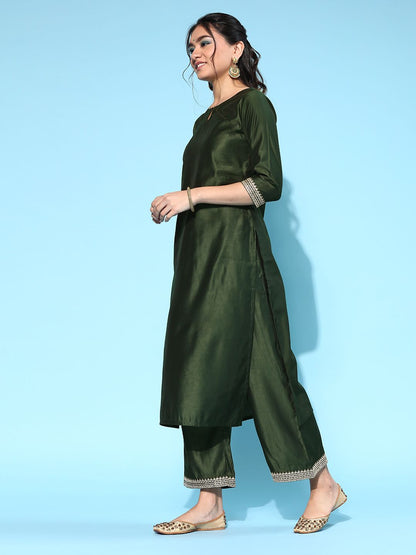 Women Green Embroidered Regular Sequinned Liva Kurta with Palazzos & With Dupatta