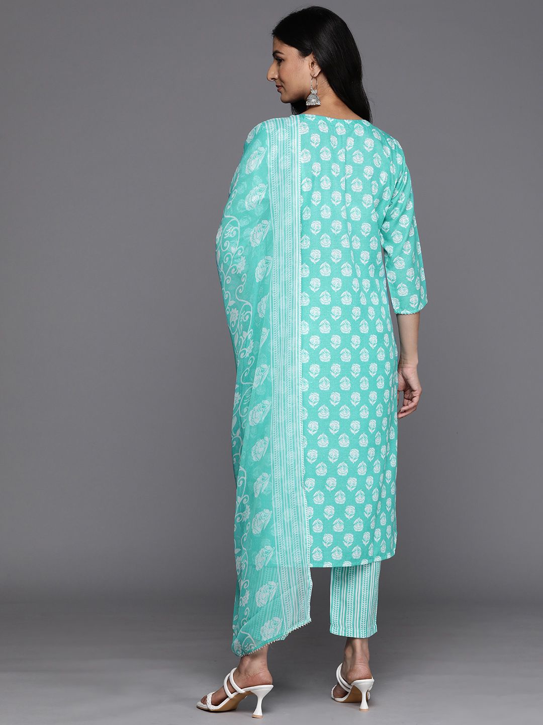 Floral Printed Regular Sequinned Pure Cotton Kurta With Trousers & Dupatta