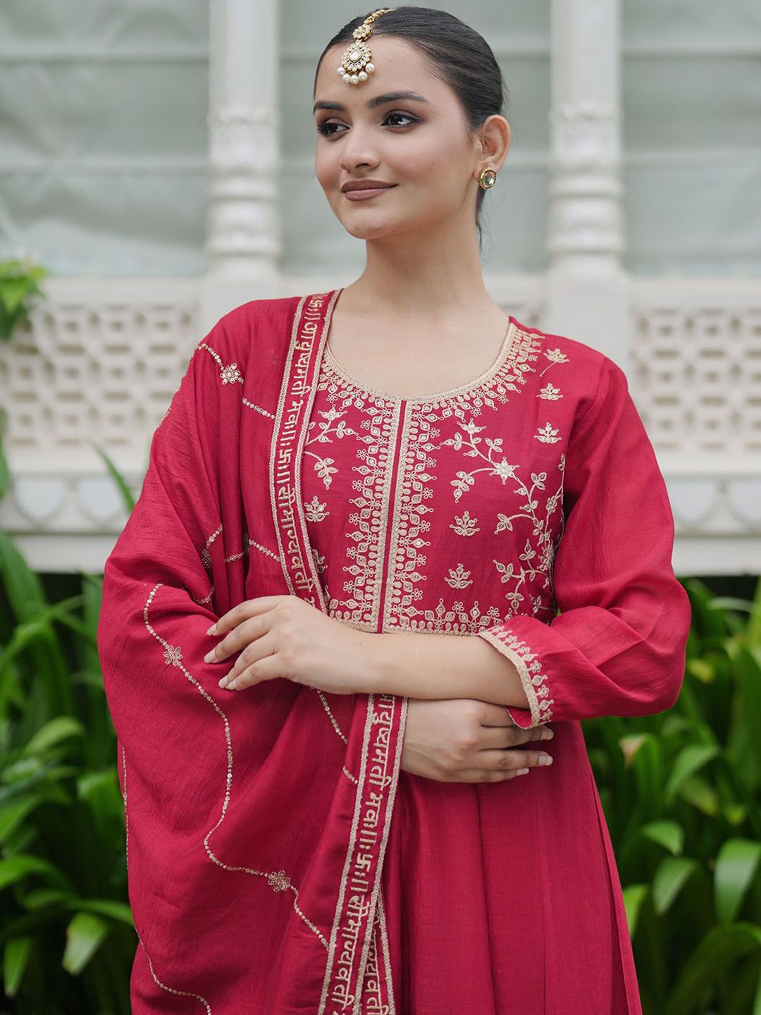 Dhiyona IE Women Ethnic Motifs Embroidered Empire Kurta with Trousers With Dupatta