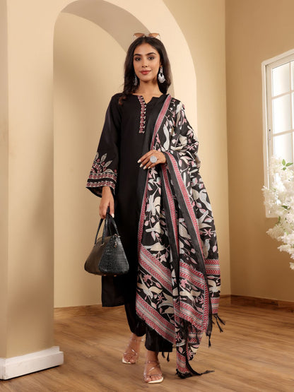 Dhiyona VA Women'sFloral Embroidered Thread Work Notch Neck Straight Kurta With Trousers & Dupatta