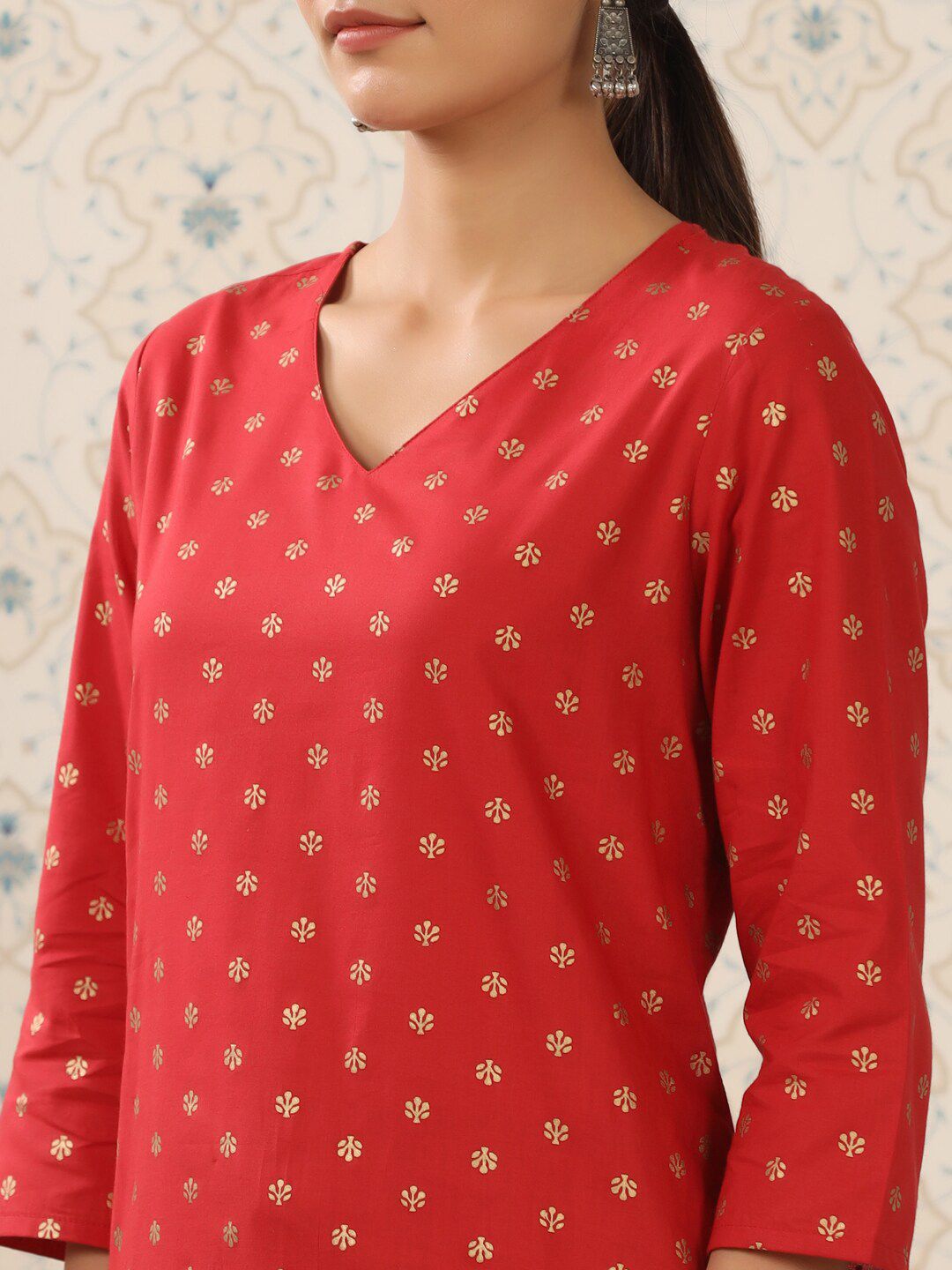 Dhiyona OD  Red & Beige Printed V Neck Pure Cotton Kurta With Palazzos