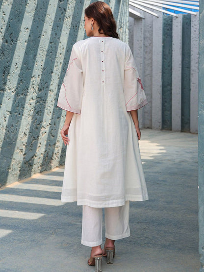 Dhiyona IE Floral Embroidered Pure Cotton Tunic With Trousers Co-Ords