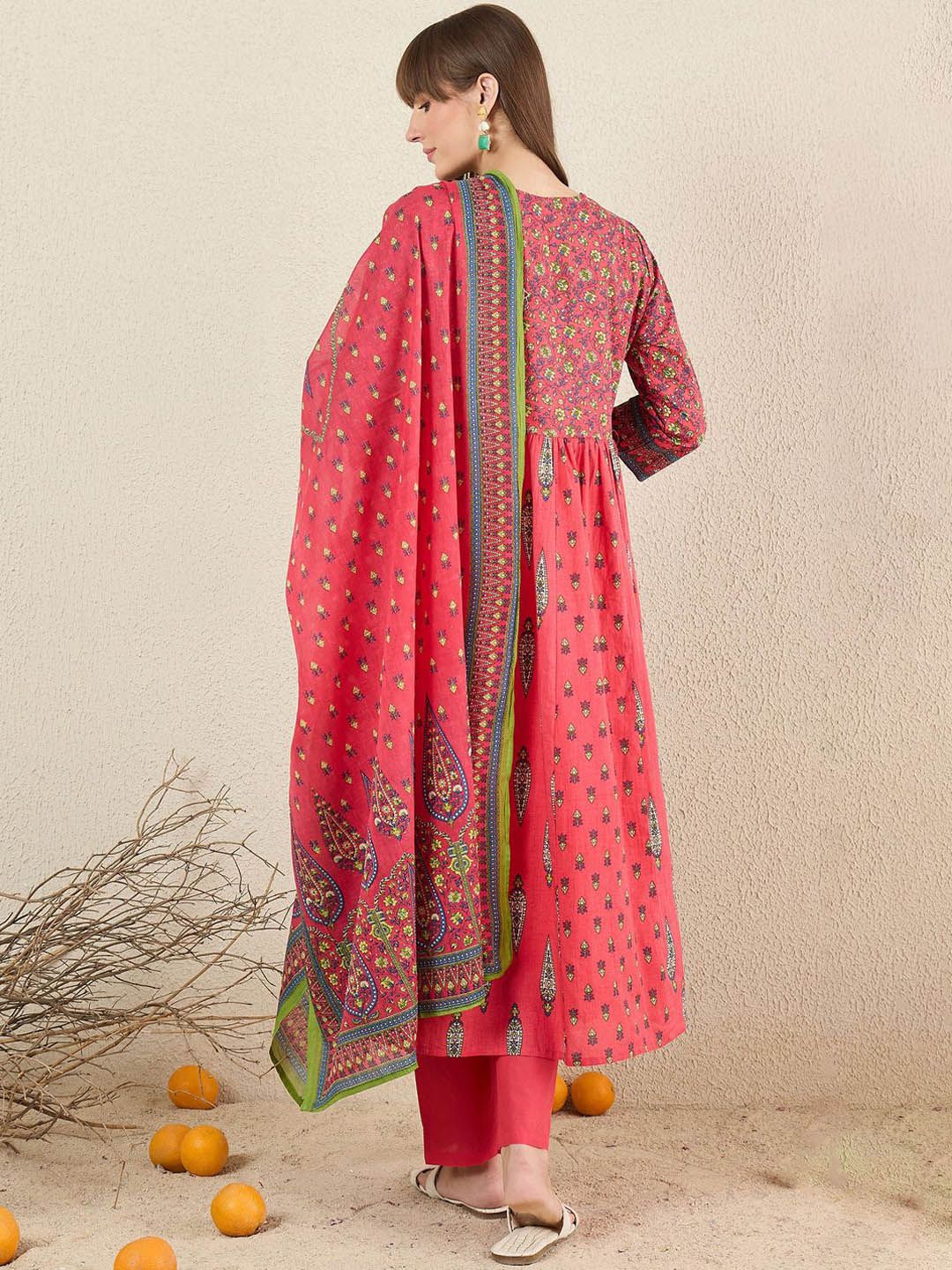 Women Ethnic Motifs Printed Cotton Kurta with Trousers & Dupatta