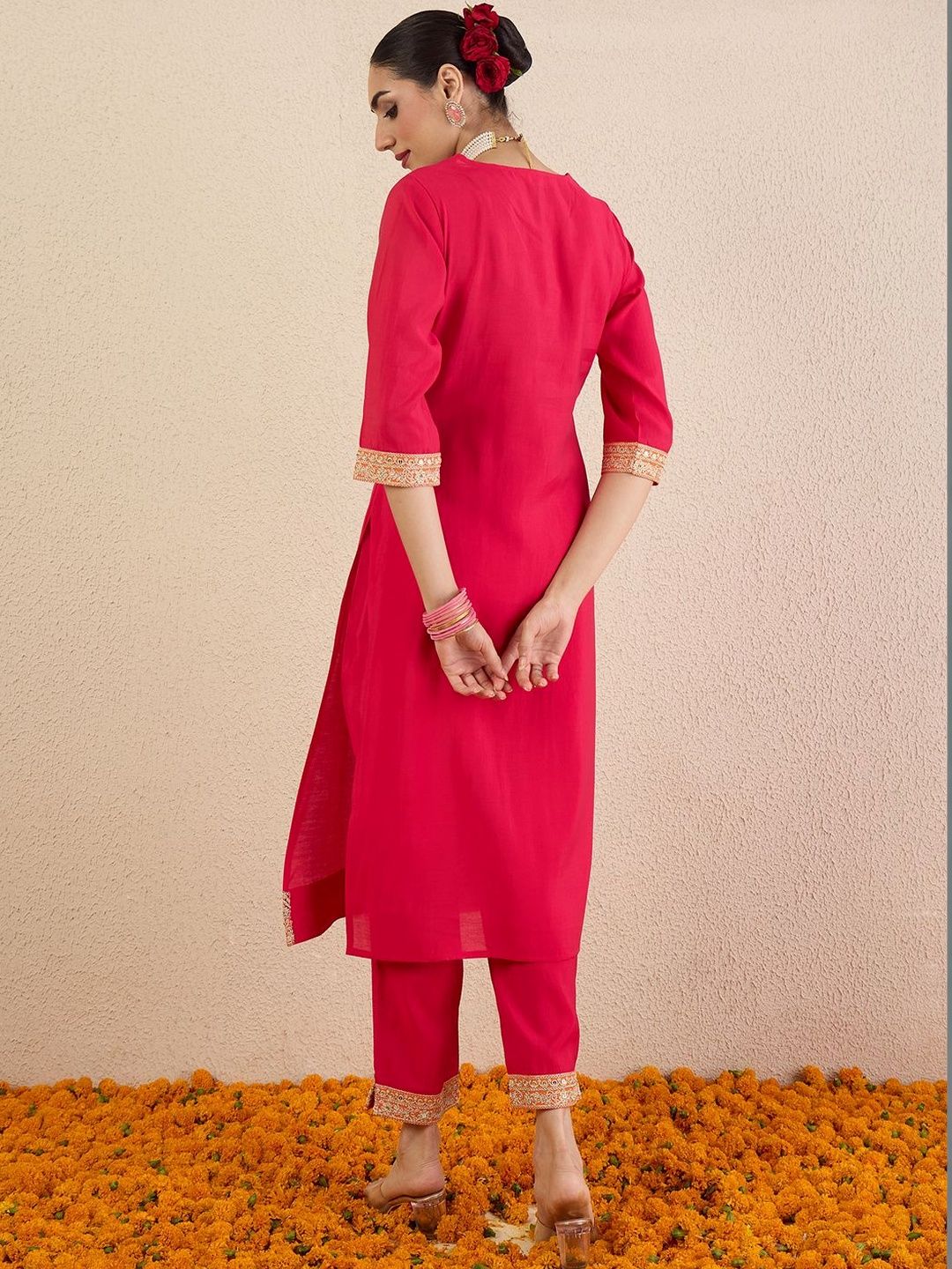 Women Ethnic Motifs Embroidered Regular Thread Work Kurta with Trousers