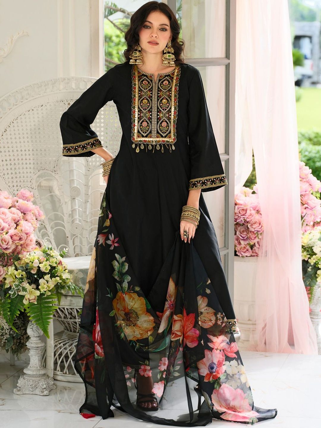 Women Ethnic Motifs Regular Sequinned Kurta with Trousers & With Dupatta