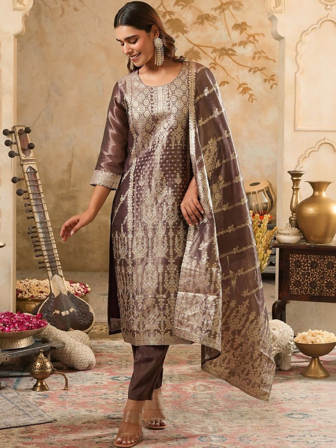 Women Regular Kurta with Trousers & With Dupatta